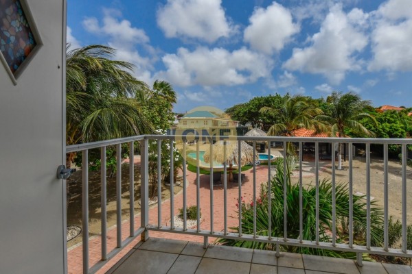 Montaña Townhouse Oasis – Your Slice of Paradise in Noord, Aruba