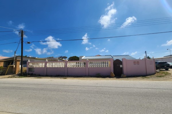 Pos Chiquito residence: home of 2 bedrooms and 1 bathroom
